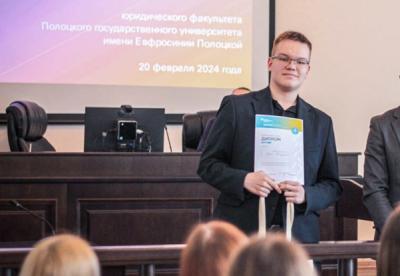 «Экстрэмістамі” абвясцілі дваіх 20 -гадовых хлопцаў з Віцебшчыны