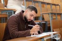 У Віцебску мігранты здавалі абавязковы тэст па рускай мове