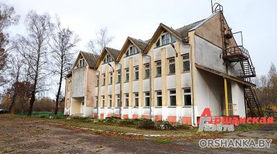 Для стварэння станоўчага іміджу сфатаграфавалі... закінутую школу