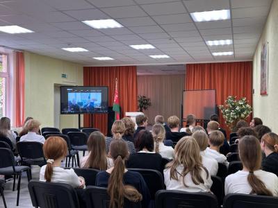 Для аршанскіх падлеткаў правялі стрым са зняволенымі  віцебскай калоніі