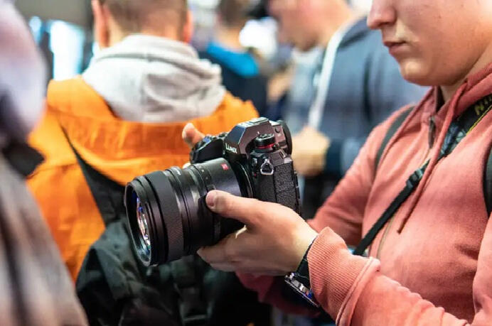 IПракуратура Віцебскай вобласці - пра недапушчальнасць распаўсюду фотаздымкаў іншых асоб у інтэрнэце. Але есць нюансы
