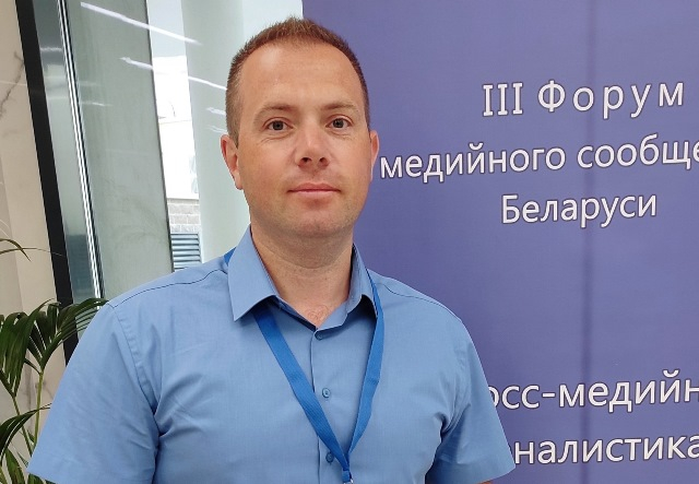 IНа Віцебшчыне ўзнагародзілі яшчэ аднаго дзяржпрапагандыста за агітацыю супраць «недружалюбных краін»