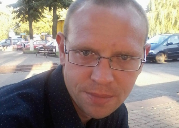 IУ спісах вызваленых палітвязняў, якім было дазволена застацца ў Беларусі – жыхар Віцебскага раёна Вячаслаў Малышаў