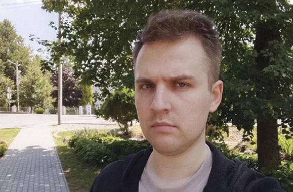 IПалітвязень Мікіта Лосік пакінуў Беларусь