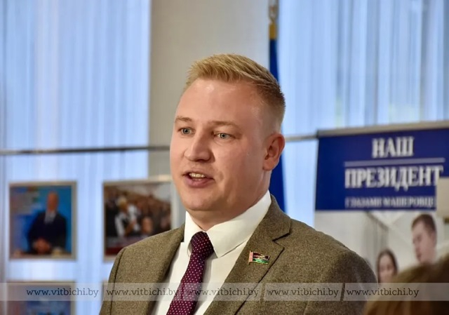 IДэпутат адсправаздачыўся перад выбаршчыкамі. Лічбы сведчаць пра зніжэнне ягонай актыўнасці і недавер народа